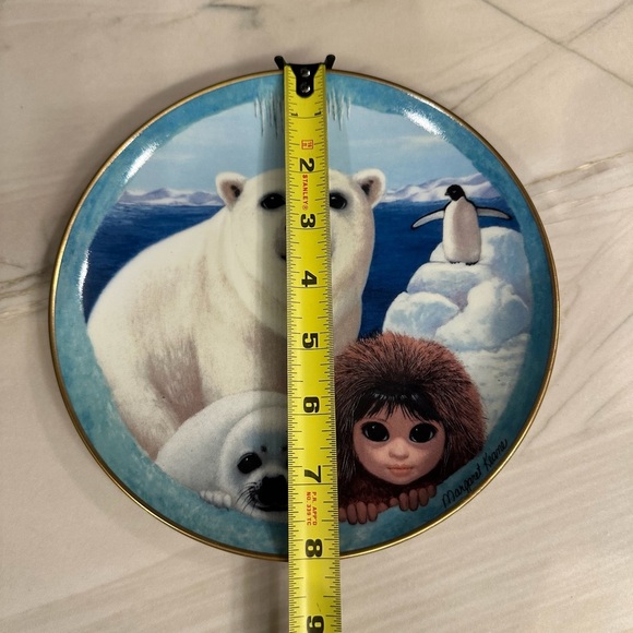 Pu’s Polar Playground by Margaret Keane Vintage Collectors Plate 566 - Picture 3 of 6